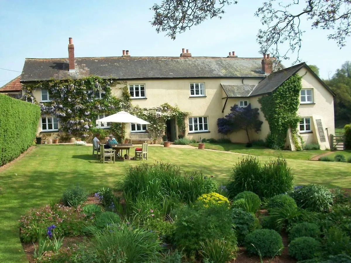 Beautiful Devon Farmhouse Exeter Apartment