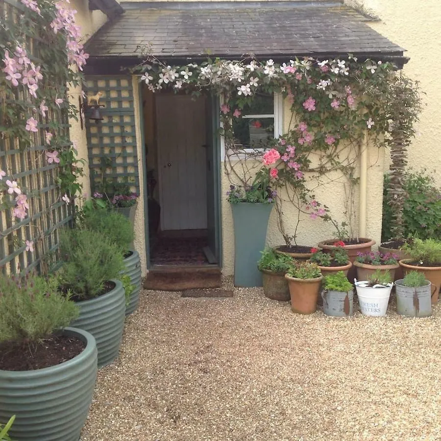 Beautiful Devon Farmhouse Exeter United Kingdom