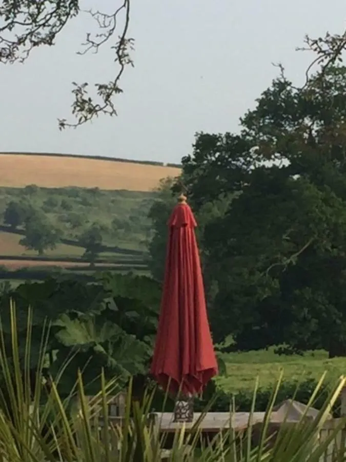 Beautiful Devon Farmhouse Exeter Apartment